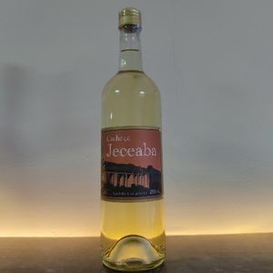 imagem do produto Cachaça Jeceaba jequitibá e umburana 