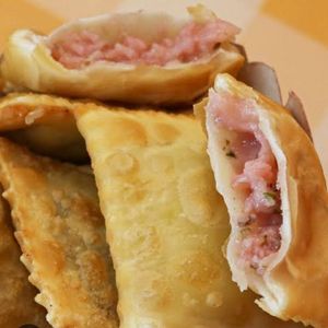 imagem do produto pizza tradicional ( 20 un de mini pasteis )