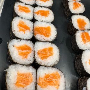 imagem do produto HOSSOMAKI SALMÃO