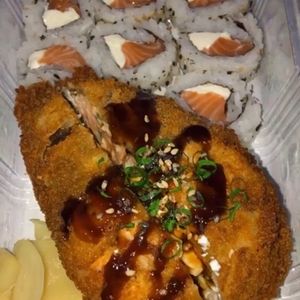 imagem do produto TEMAKI SALMÃO + URAMAKI SALMÃO