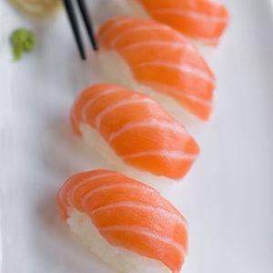 imagem do produto Niguiri Salmão Cru 