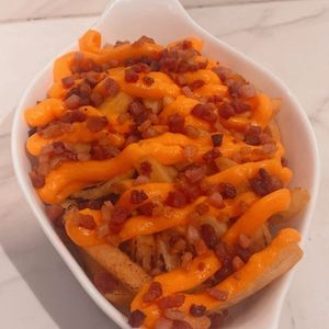 imagem do produto Batata com cheddar e bacon 