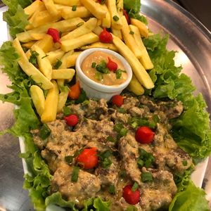 imagem do produto Filé mignon ao molho gorgonzola com fritas 