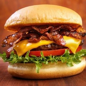 imagem do produto Burguer Bancon + Refrigerante 200ml