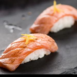 imagem do produto Niguiri maçaricado 2 peças