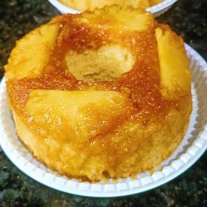 imagem do produto Bolo de Abacaxi Caramelizado