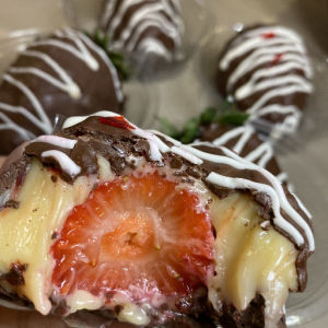 imagem do produto Morango cravejado com ninho e brigadeiro 