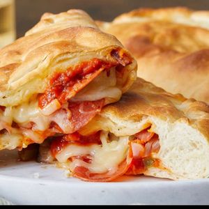 imagem do produto CALZONE CALABRESA