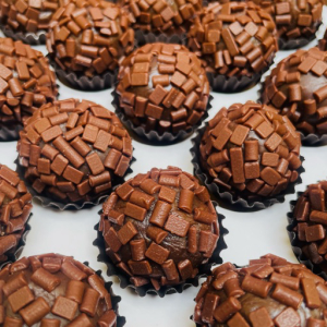 imagem do produto Brigadeiros Individuais 