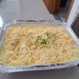 imagem do produto Lasanha queijo com molho branco pequena