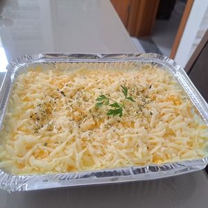 imagem do produto Lasanha Queijo com molho branco grande 