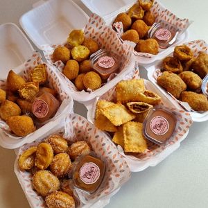 imagem do produto PORÇÃO DE SALGADOS