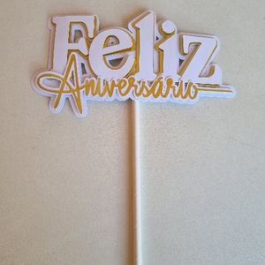 imagem do produto TOPO DE BOLO FELIZ ANIVERSÁRIO BRANCO