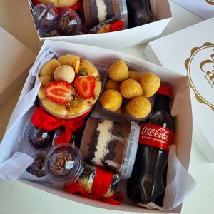 imagem do produto BOX FESTA NA CAIXA