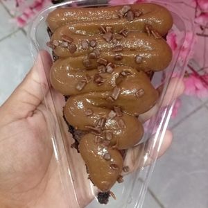 imagem do produto fatia brownie de chocolate cremoso 