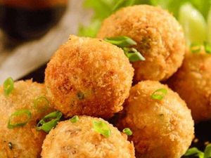 imagem do produto Bolinho de Salmão 10 unidades