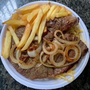 imagem do produto Bife com fritas