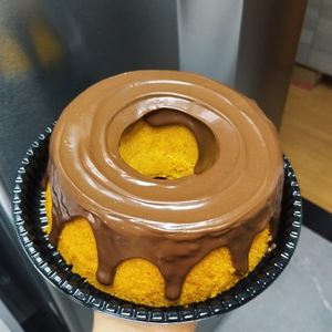 imagem do produto Caseirinho de cenoura com ganache 