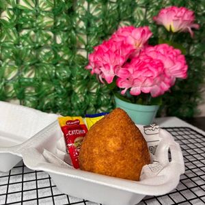 imagem do produto Coxinha de frango catupiry 