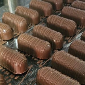 imagem do produto Bombom morango, ninho e Nutella 