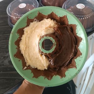 imagem do produto Brigadeiro com Prestígio - Bombom Gigante Misto 