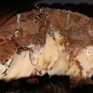 imagem do produto Ninho com Brigadeiro - Bolo