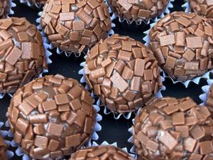 imagem do produto Brigadeiro Unitário Ao Leite