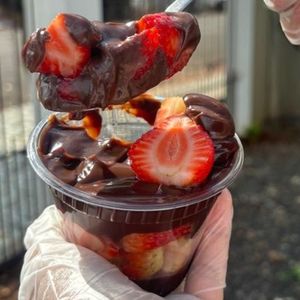 imagem do produto Copo da Felicidade Brigadeiro com Morango