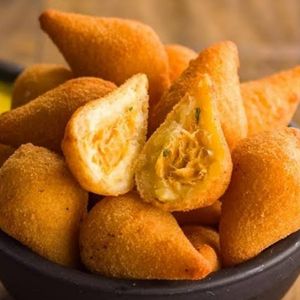 imagem do produto 10 Mini Coxinha Frango com Catupiry