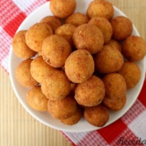 imagem do produto 10 Bolinha de queijo