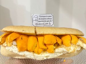 imagem do produto Pão com Tucumã, Queijo e Ovo