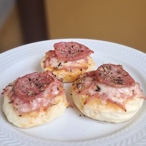 imagem do produto Porção Mini Pizza de Calabresa (6 un.)