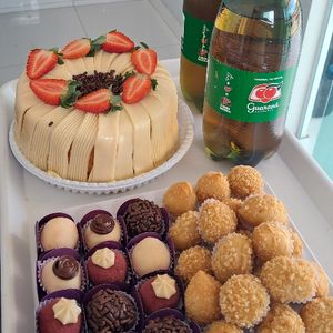 imagem do produto Kit Festejar (10 pessoas)