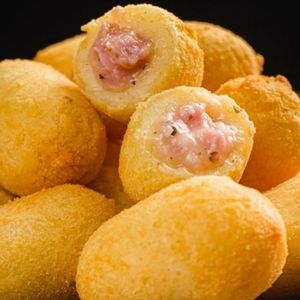 imagem do produto Porção Salgadinho Misto (10 un.)