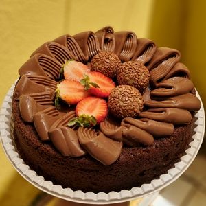 imagem do produto Bolo Chocolatudo (piscininha)