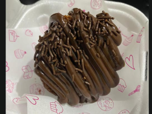 imagem do produto Fatia de Bolo de Chocolate Com Calda de Chocolate
