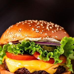 imagem do produto hambúrguer strogonoff carne