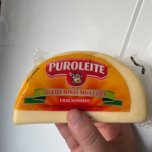 imagem do produto Queijo minas meia cura puro leite 