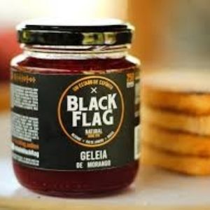 imagem do produto Geleia de Morango Black Flag 