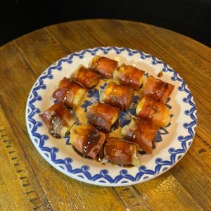 imagem do produto Queijo Coalho Enrolado no Presunto de Parma 