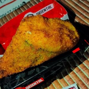 imagem do produto Temaki hot empanado de salmão com camarão