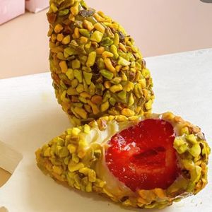 imagem do produto (Novo) Coxinha de morango pistache 