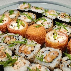 imagem do produto Comb. 20 (sushi sai a 1.00 a peça)