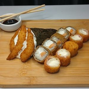 imagem do produto Combo: Camarão Croc 5 kanicheese hot e 5 hot holl