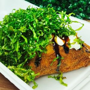 imagem do produto Temaki Hot Com Cream Cheese e Couve Crispy