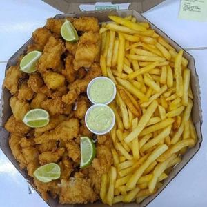 imagem do produto Isca de peixe + fritas (casal)