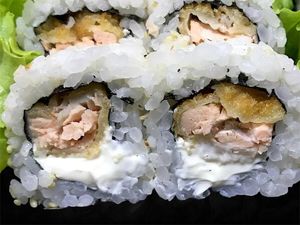 imagem do produto Uramaki de Salmão empanado - 5 peças