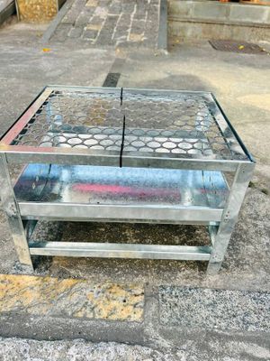 imagem do produto Churrasqueira de alumínio pequena