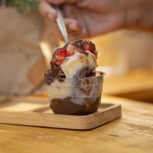 imagem do produto Bombom de Pote de Morango