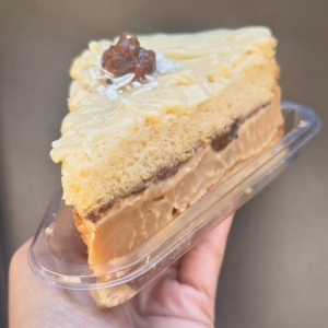 imagem do produto SUPER FATIA - AMEIXA COM DOCE DE LEITE CASEIRO E COCO